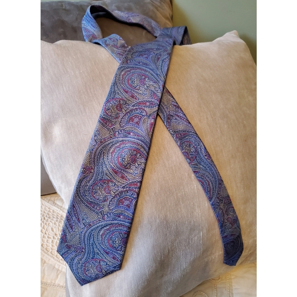 Vintage Givenchy Paisley Tie - Picture 2 of 7
